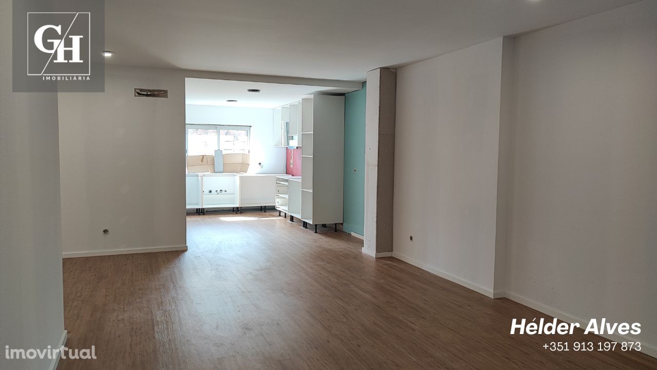 Apartamento T2 com terraço, no centro da cidade de Braga