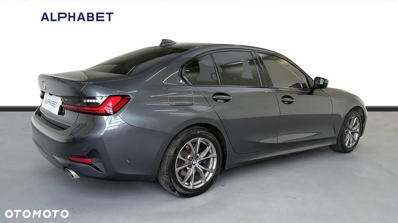 BMW Seria 3 318i Sport Line - 5