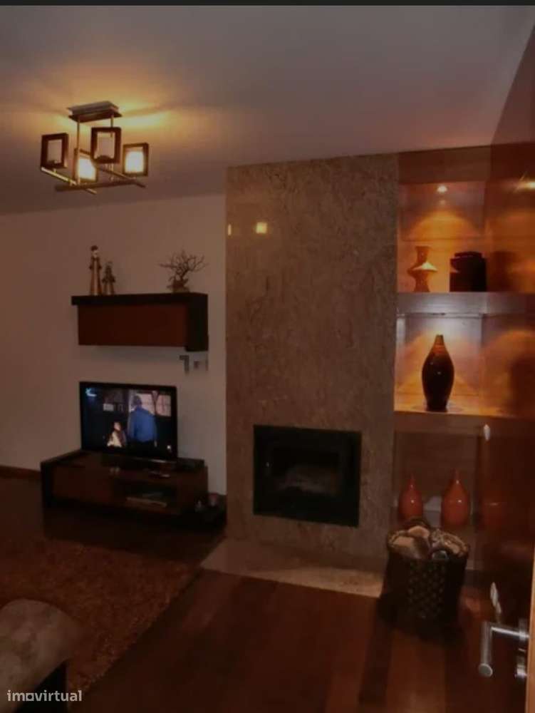 T2 De Luxo - Mobilado & Equipado - Próx. da Igreja da Areosa, Paranhos - Grande imagem: 4/9