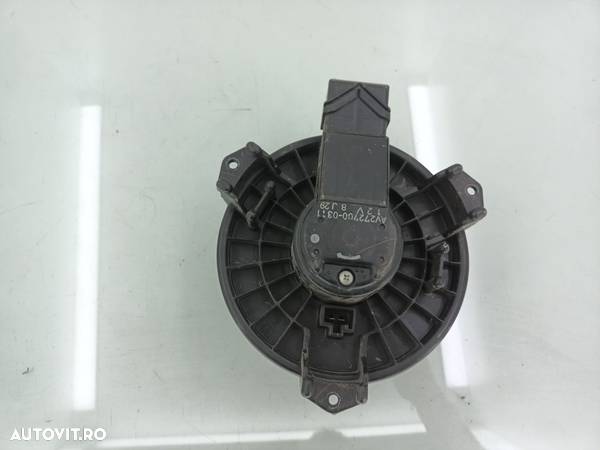 Ventilator bord Toyota YARIS 1.3 VVT-I  2SZF 2005-2010  AV272700-0311 - 3