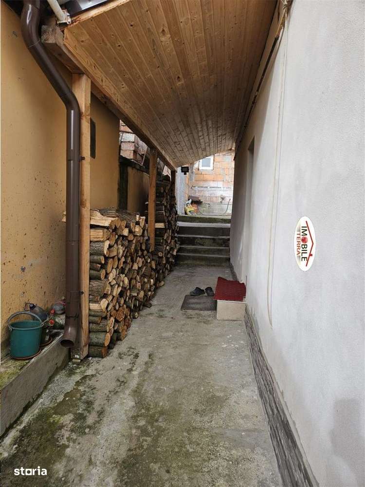 Casa de vanzare in Sura Mare-15