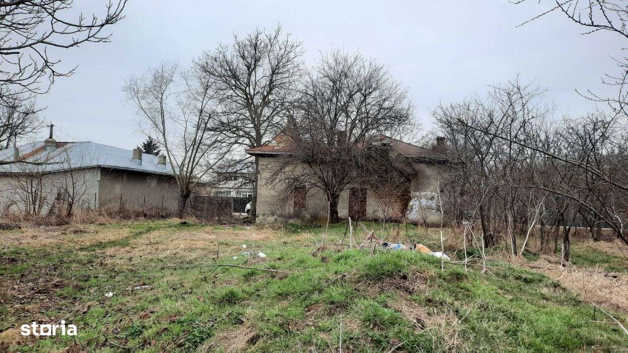 Comision 0 - Vanzare teren in sat Poroinica, com. Matasaru, jud. Dambo - Imagine principală: 3/9