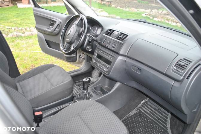 Skoda Roomster 1.2 TSI - 10