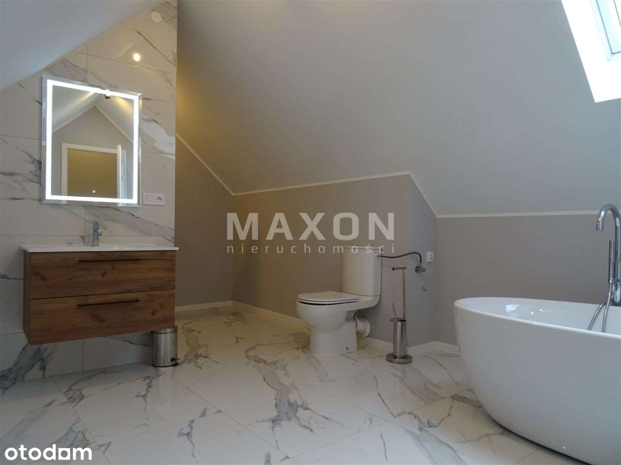 Przy metrze Kondratowicza, po remoncie - Pełny obrazek: 5/18