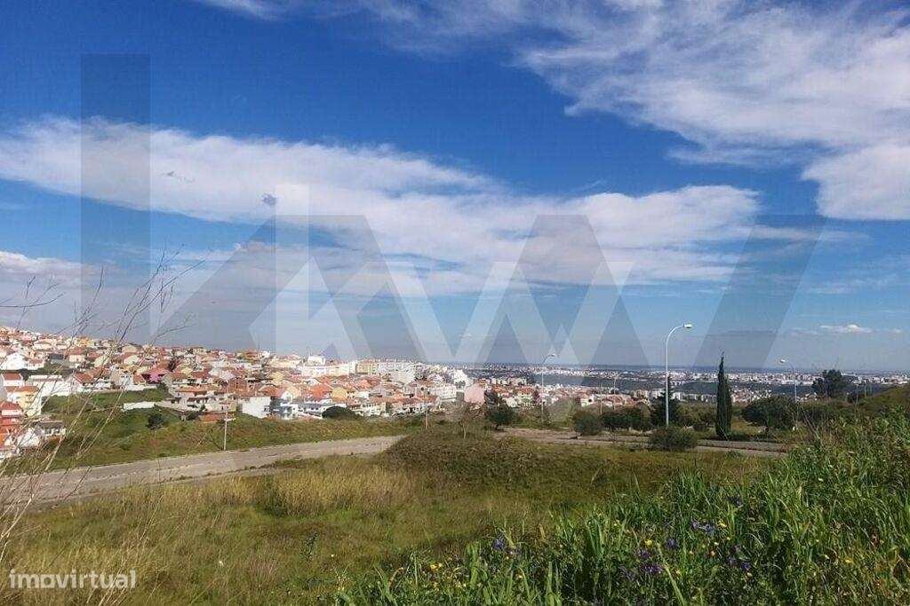 Lote terreno urbano para construção de moradia unifamiliar na Urbaniza - Grande imagem: 3/14