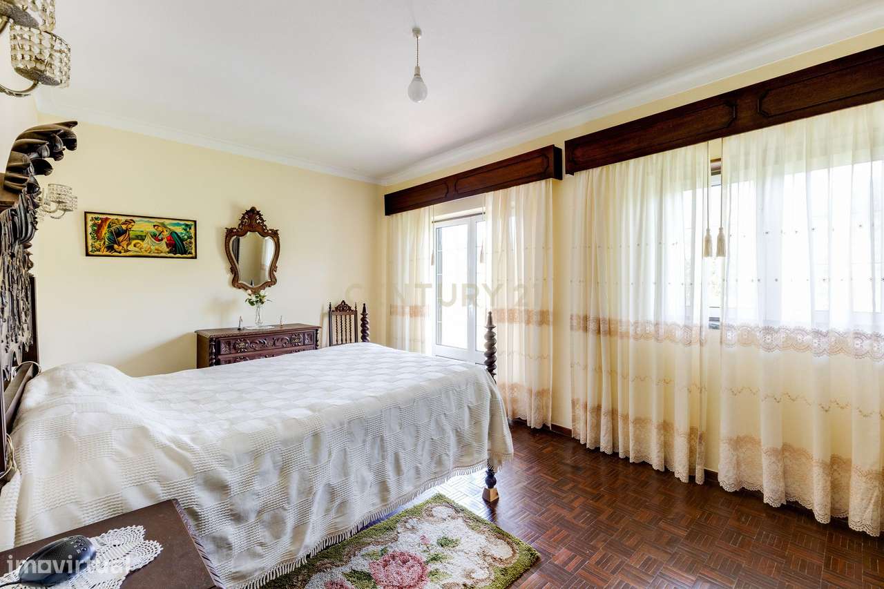 Encantadora moradia T-4 em Pipa, Vila Cã, Pombal - Oportunidade Única-16