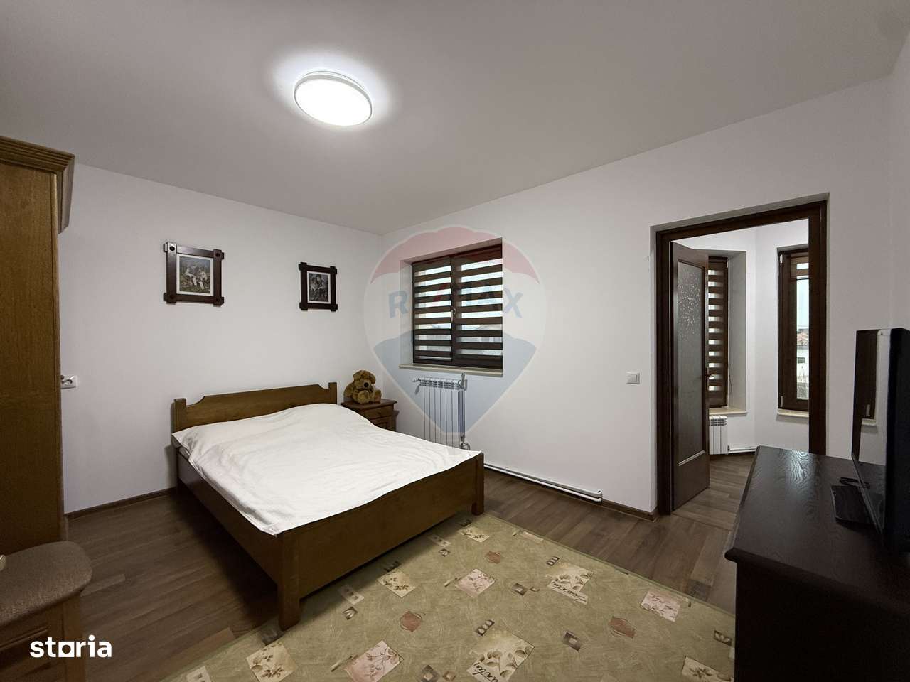 Casă / Vilă cu 7 camere de vânzare în Ovidiu Sud Constanta - Imagine principală: 5/19