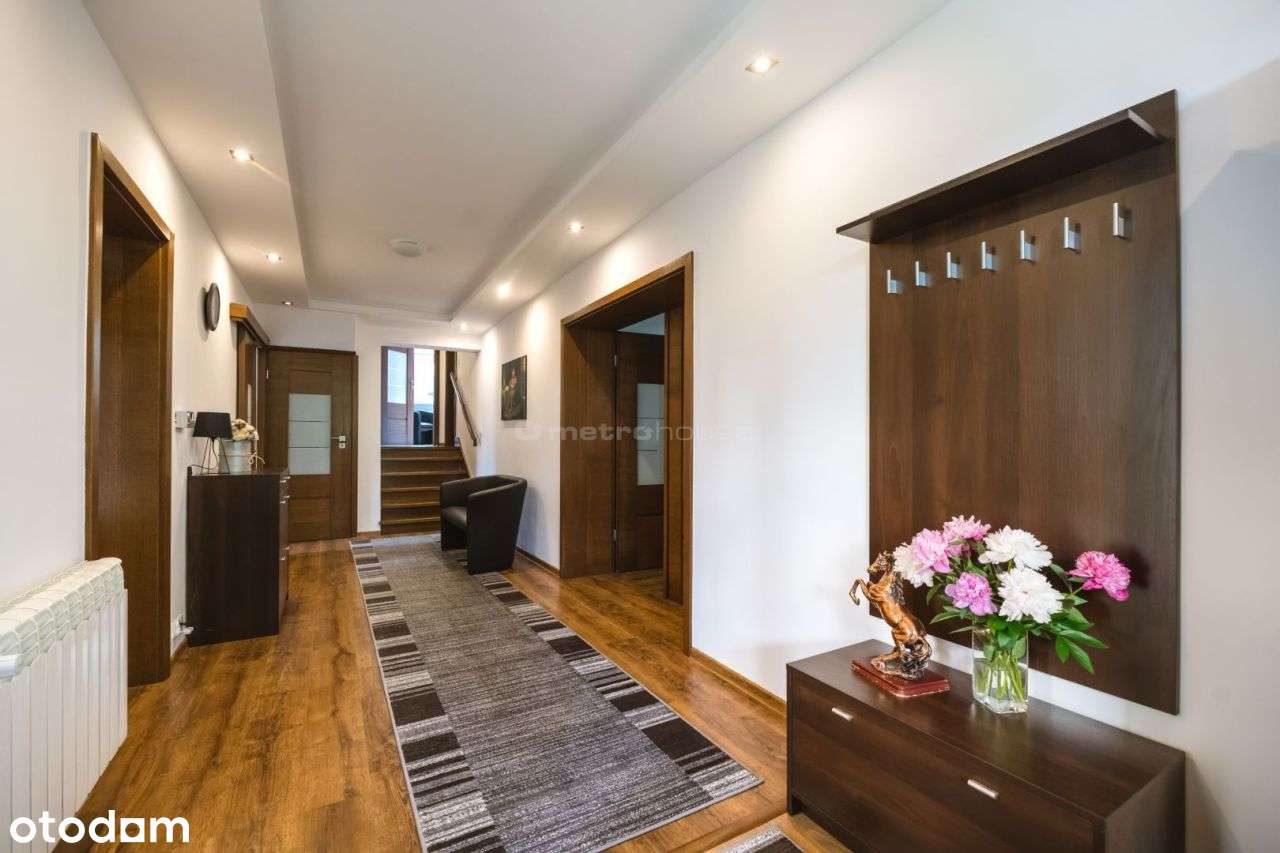 Dom z sauną, duży plac, budynki pod działalność-12