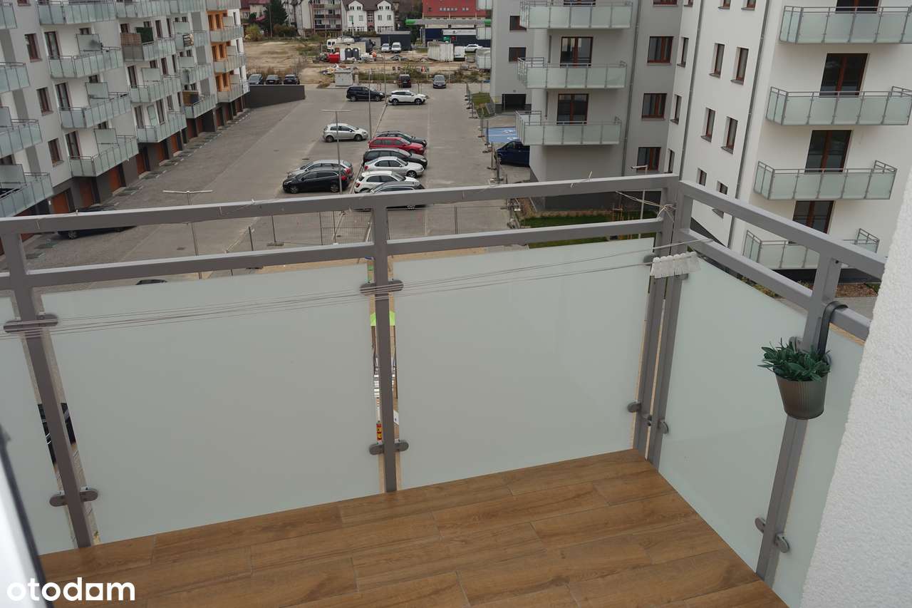 Nowoczesne 2-pokojowe mieszkanie z AGD i umeblowaniem – Os. Komes-17