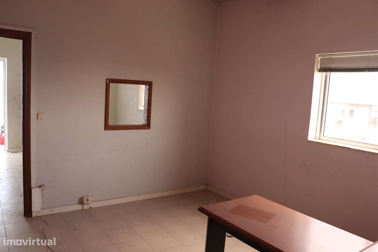 Fábrica/Indústria  Venda em Lustosa e Barrosas (Santo Estêvão),Lousada-22
