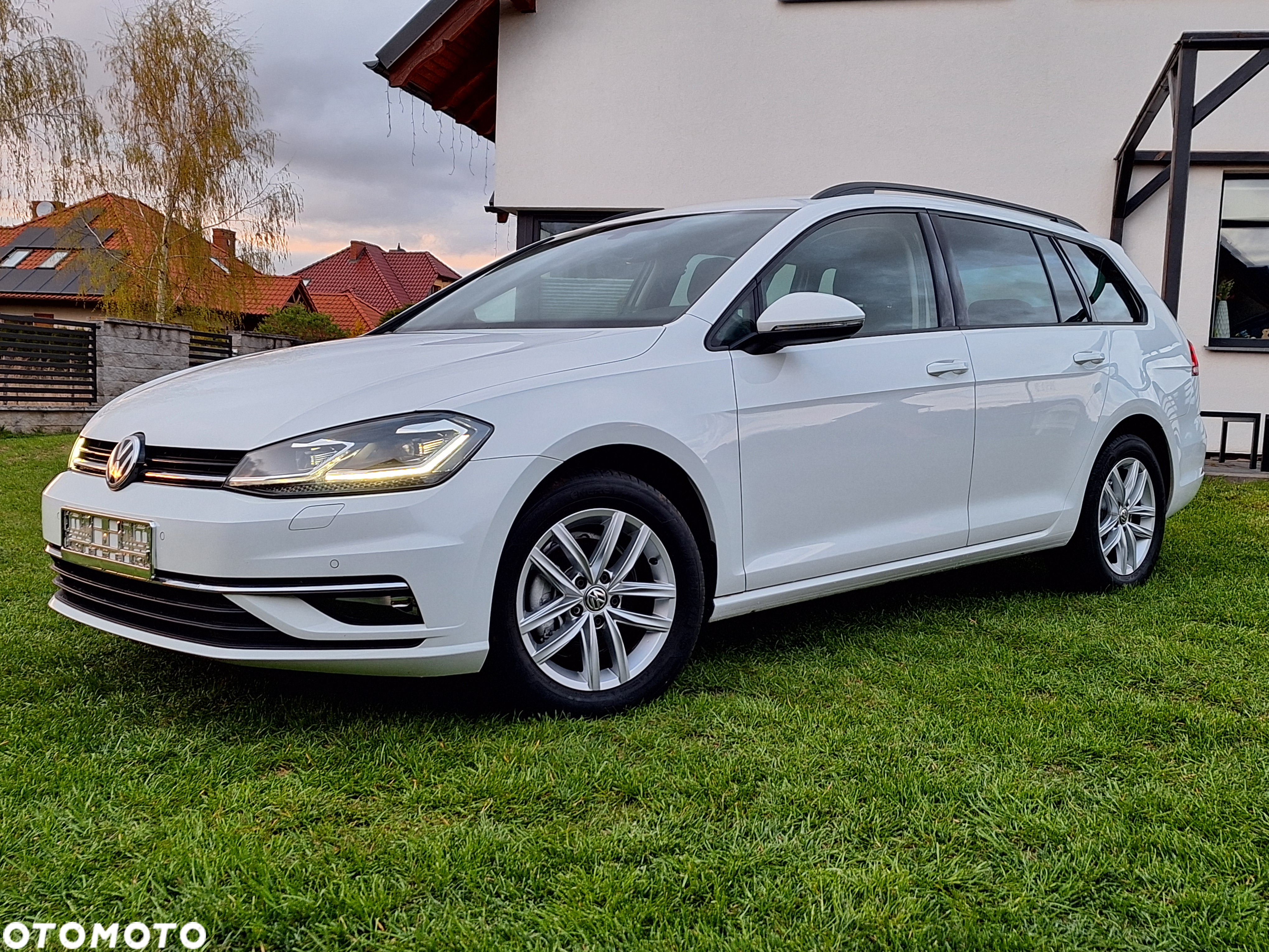 Volkswagen Golf VII 1.6 TDI BMT United - 17