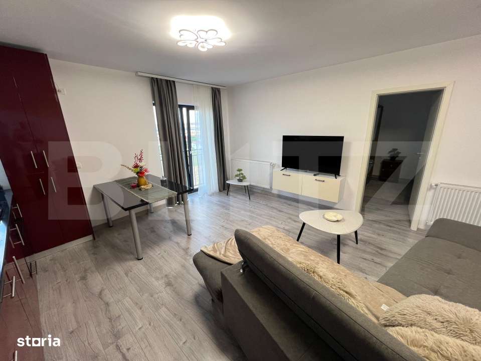 Apartament cu 2 camere– amenajat cu stil si pat baldachin in dormito - Imagine principală: 2/11