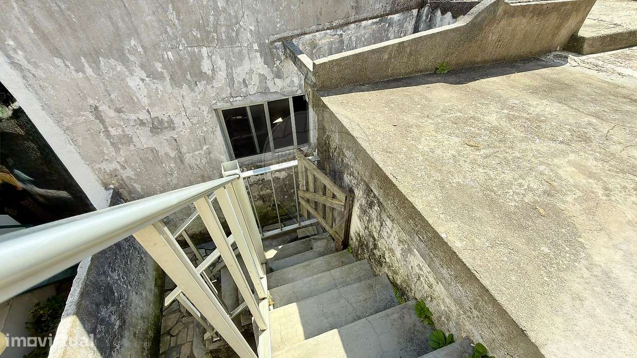 Moradia T2 para venda-43