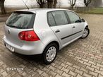 Volkswagen Golf V 1.6 Comfortline - 4