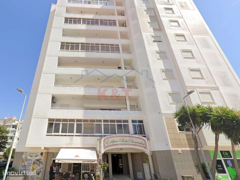 Penthouse T4 com terraço e garagem box-17