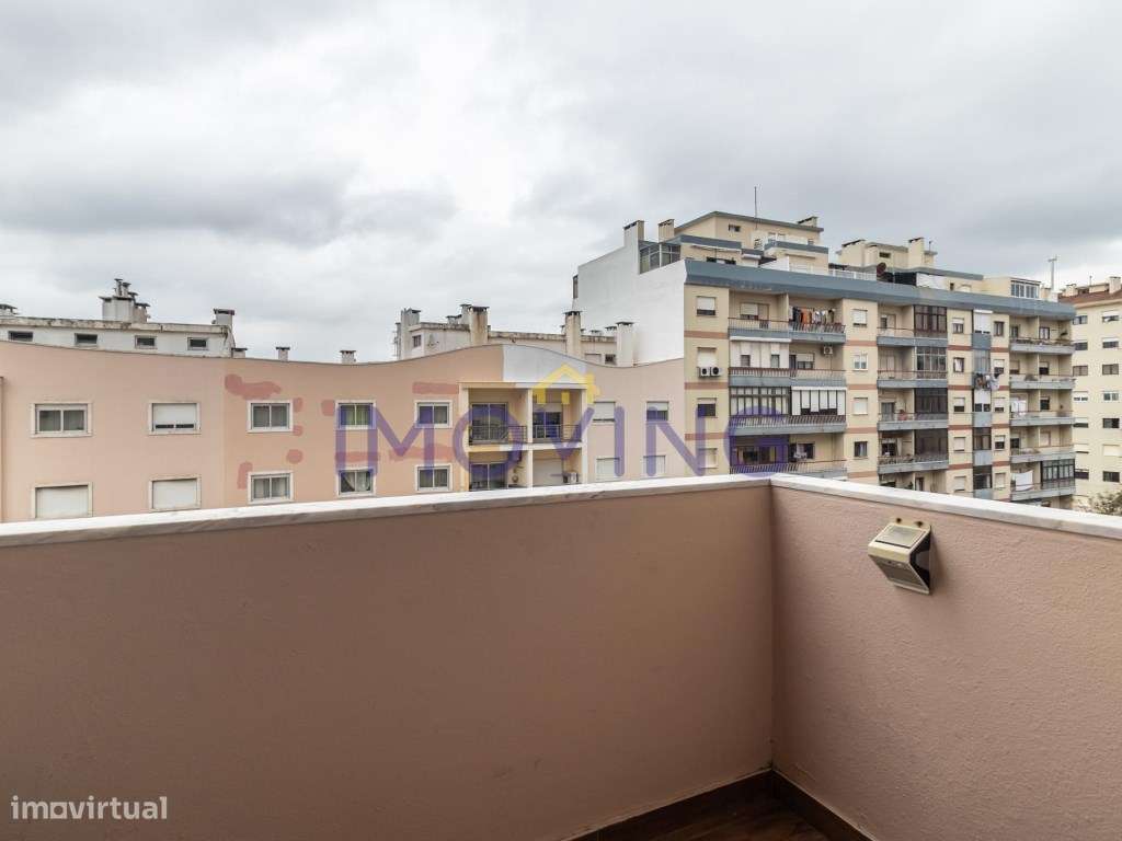 Apartamento T3 na Avenida Santa Maria-19