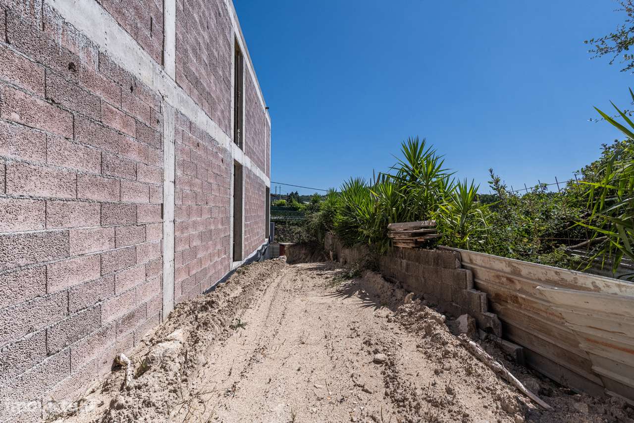 Moradia T3 à venda em Sande São Lourenço - Guimarães-27