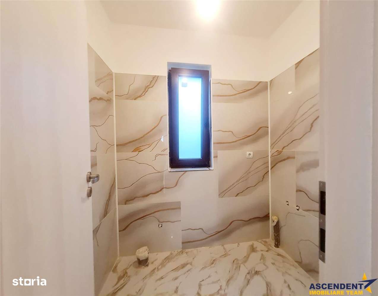 Casa, noua,intabulata,toate utilitatile - Imagine principală: 4/20