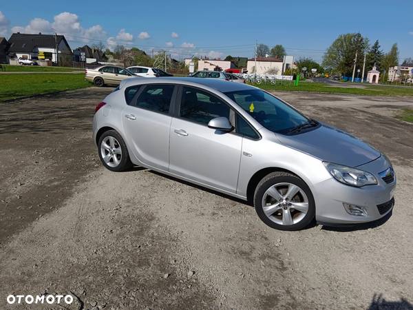 Opel Astra 1.4 Turbo Edition - 3