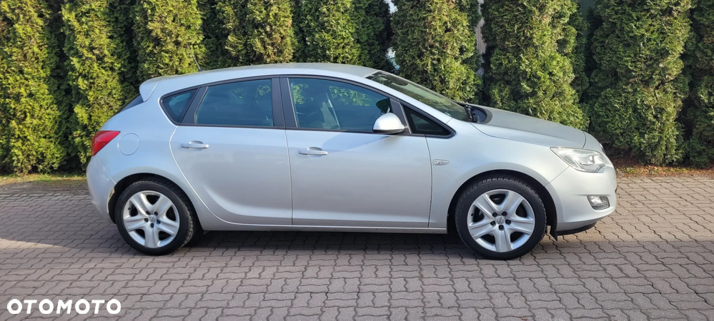 Opel Astra III 1.7 CDTI Enjoy - 2