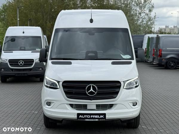 Mercedes-Benz Sprinter - 3