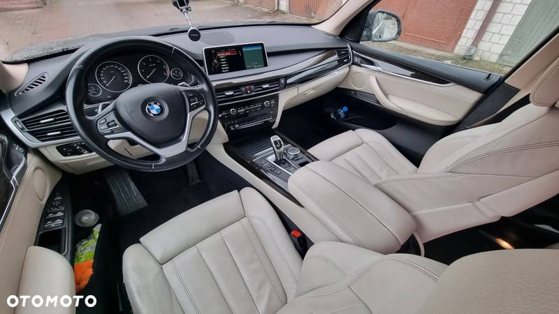 BMW X5 xDrive40d - 9