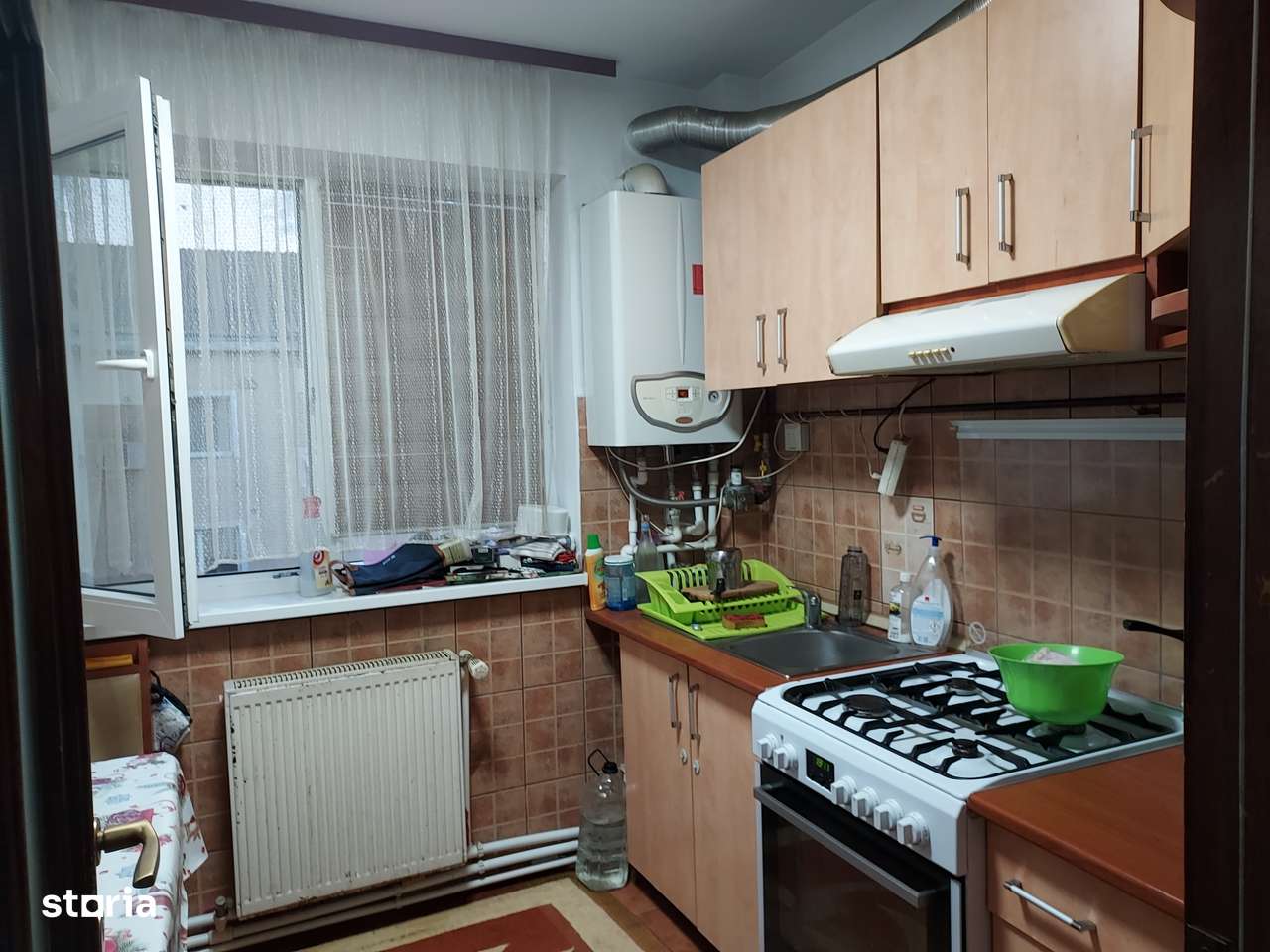 George Enescu - 3 camere decomandate, mobilate si utilate, boxa-7