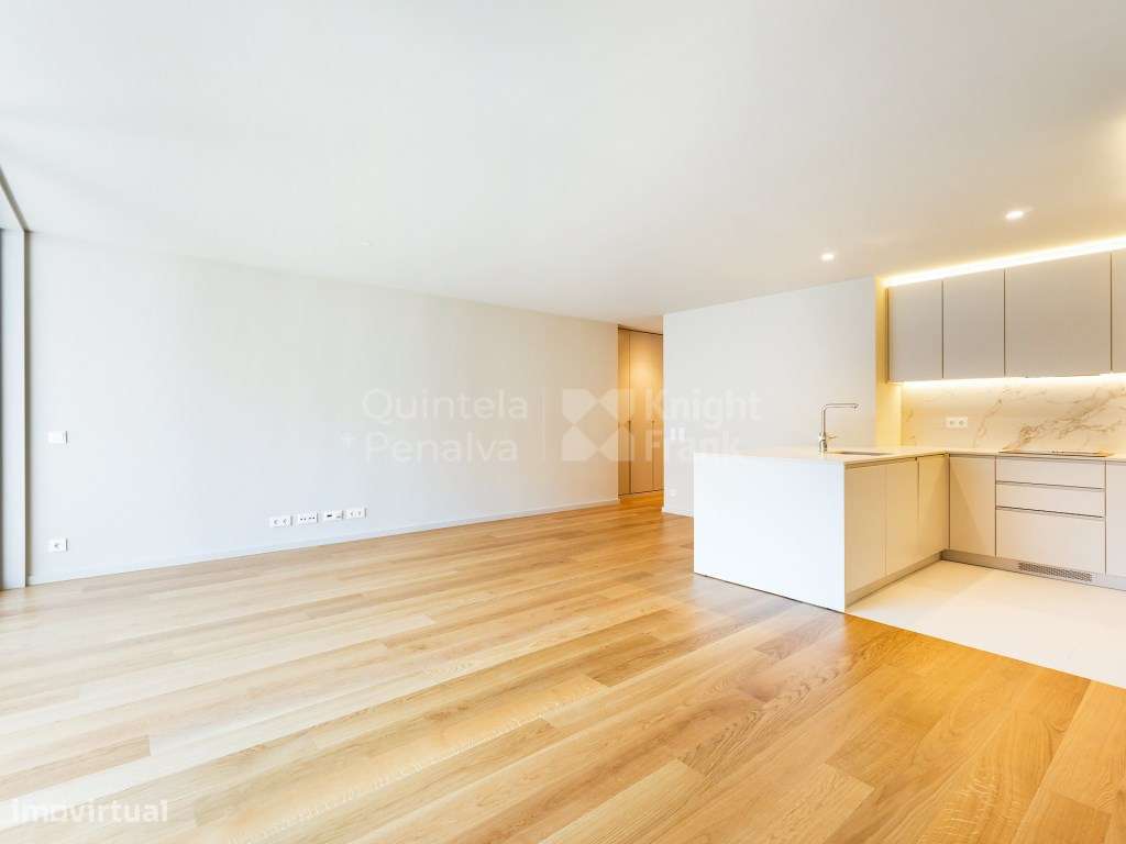 Apartamento T3 com varanda, nos Jardins d'Arrábida-6