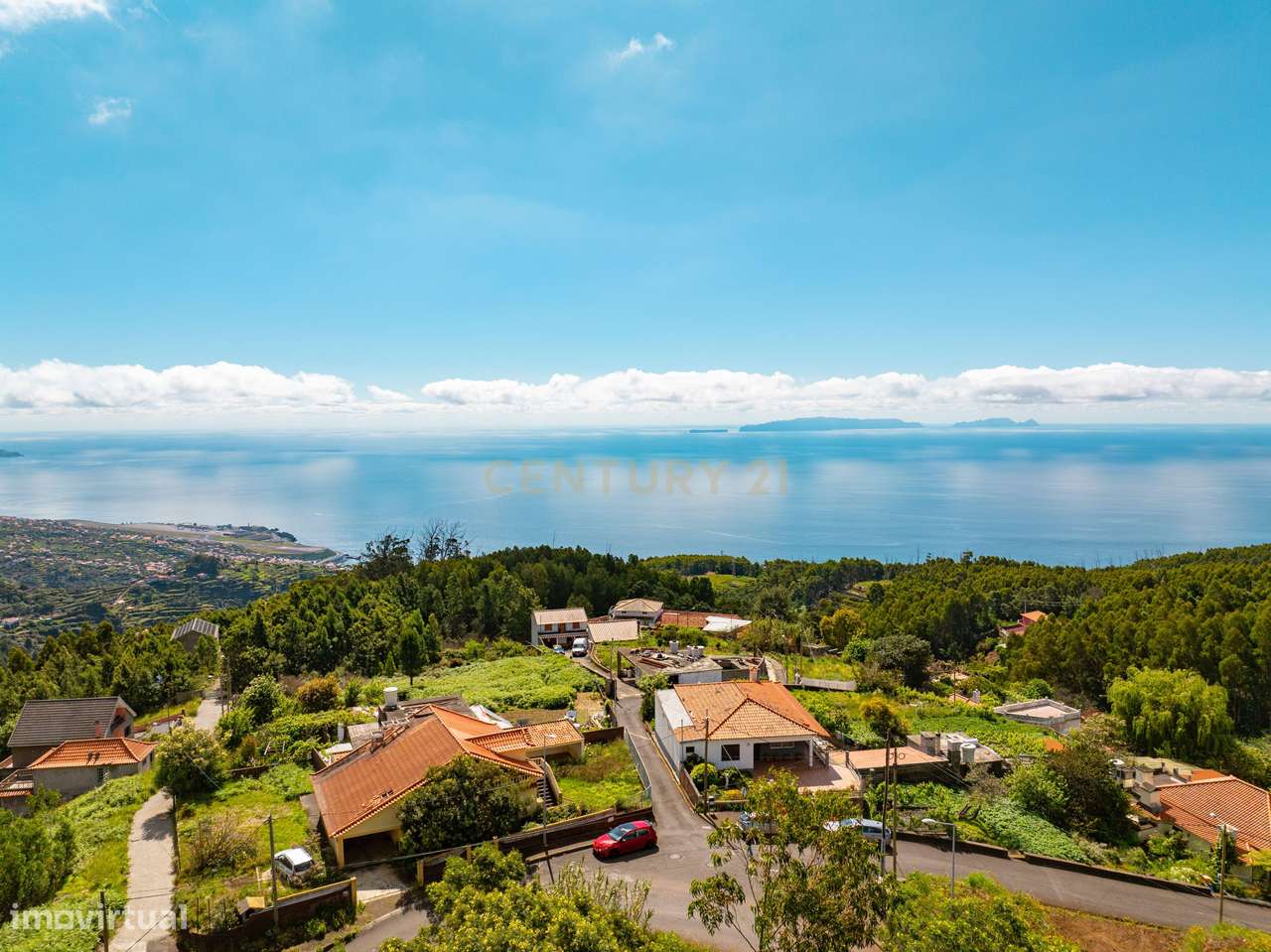 Terreno com Potencial em Zona Verde e Tranquila de Gaula - Grande imagem: 2/11
