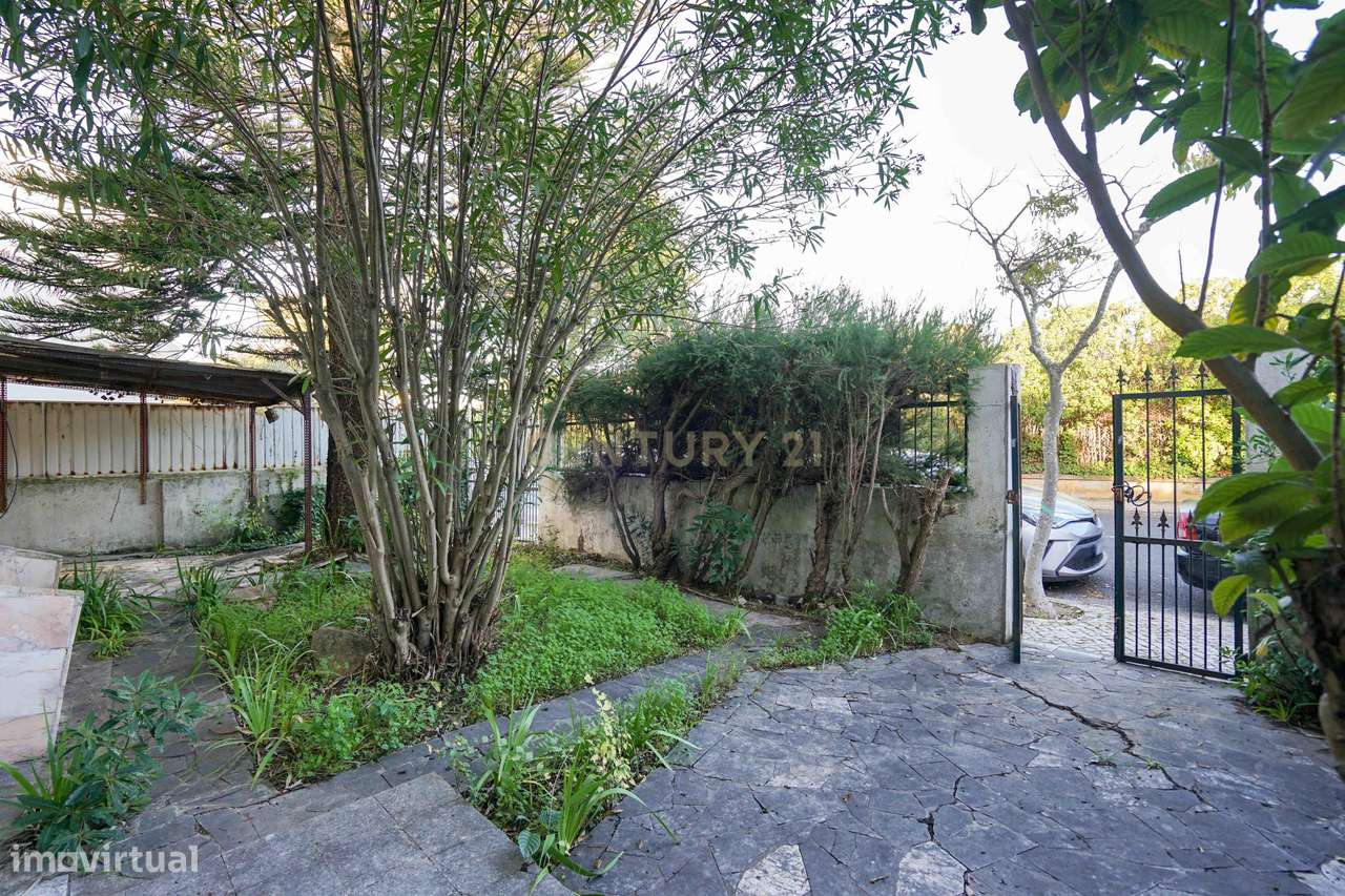 Moradia T6 para venda, próxima da praia de Santo Amaro de Oeiras-43