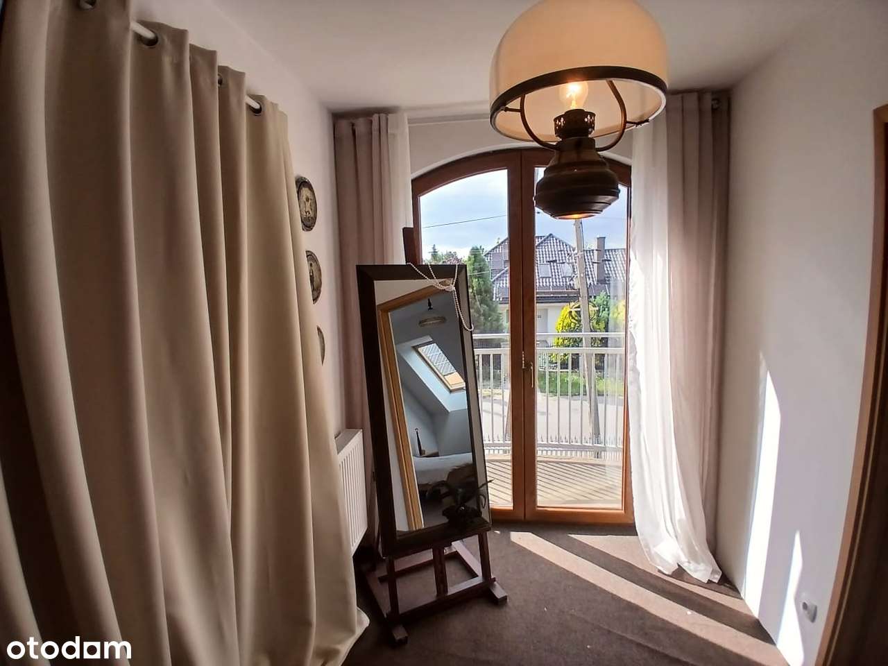 Dom wolnostojący z garażem w centralnym punkcie Łomianek. Okazja ! - Pełny obrazek: 4/20