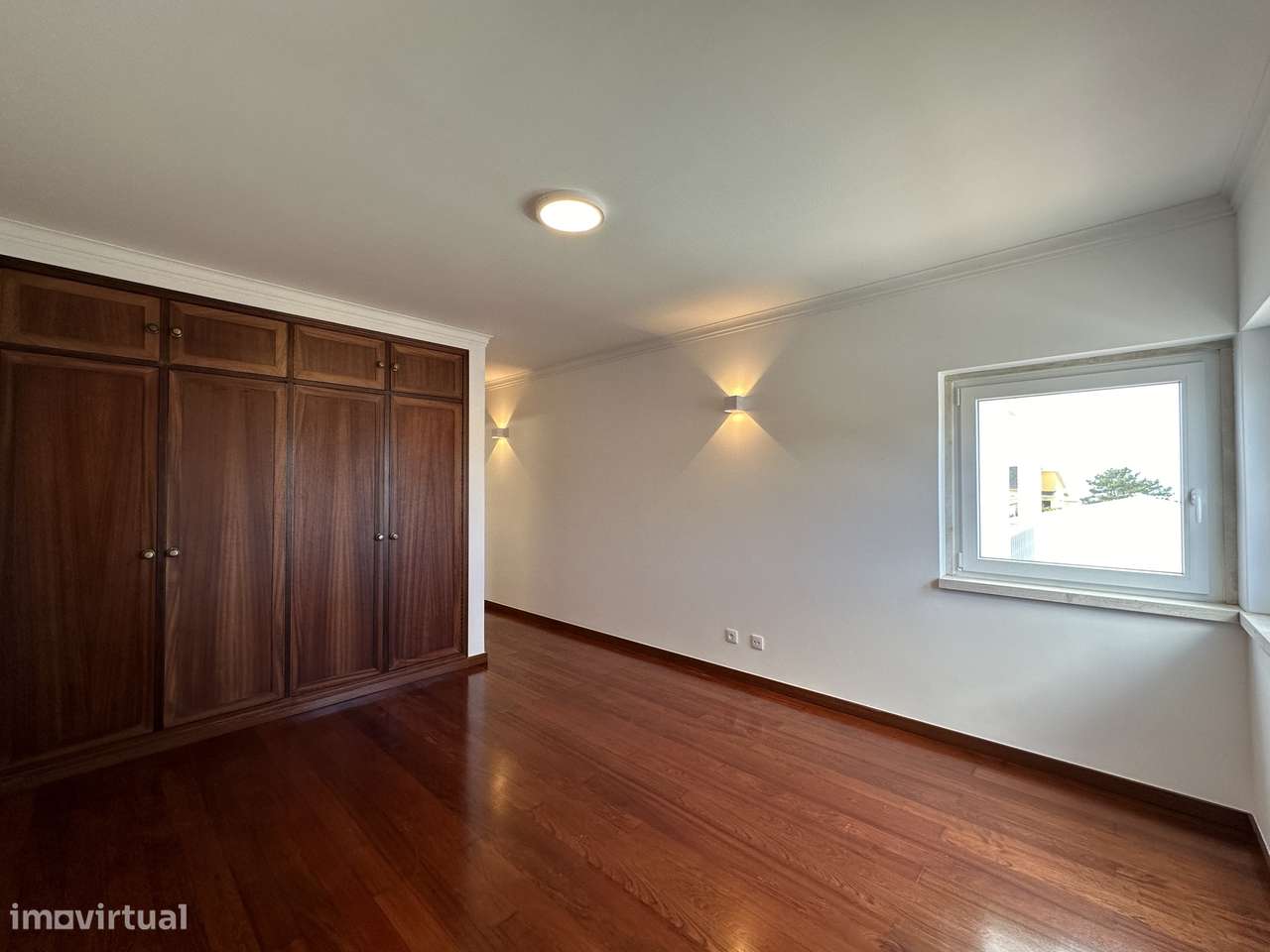 Moradia Isolada T3 com Piscina e Vista Mar na Ericeira-16