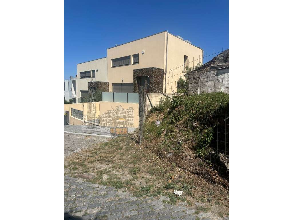 Venda de terreno em Águas Santas . - Grande imagem: 5/29