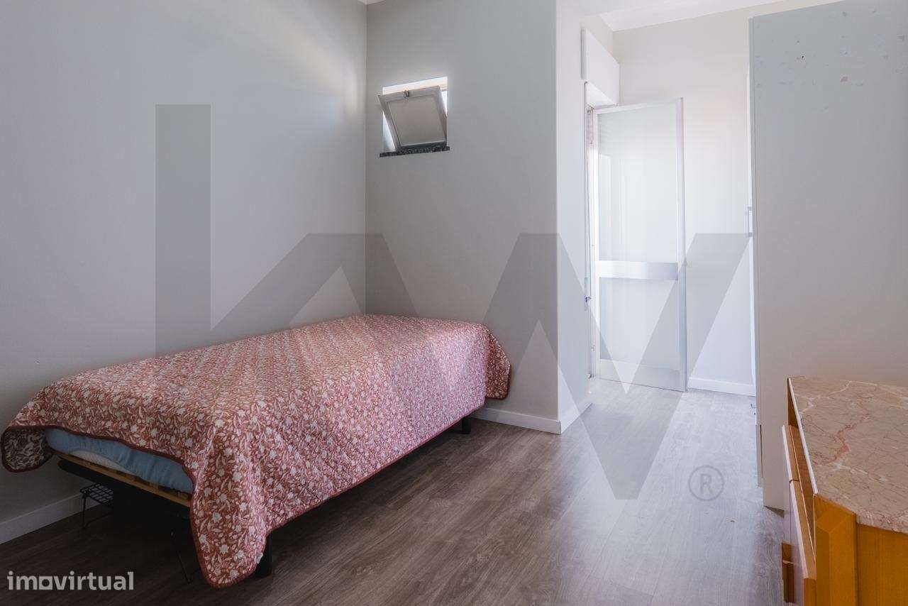 Apartamento T2+1 Renovado no Coração de Portimão - Zona da Alameda-12