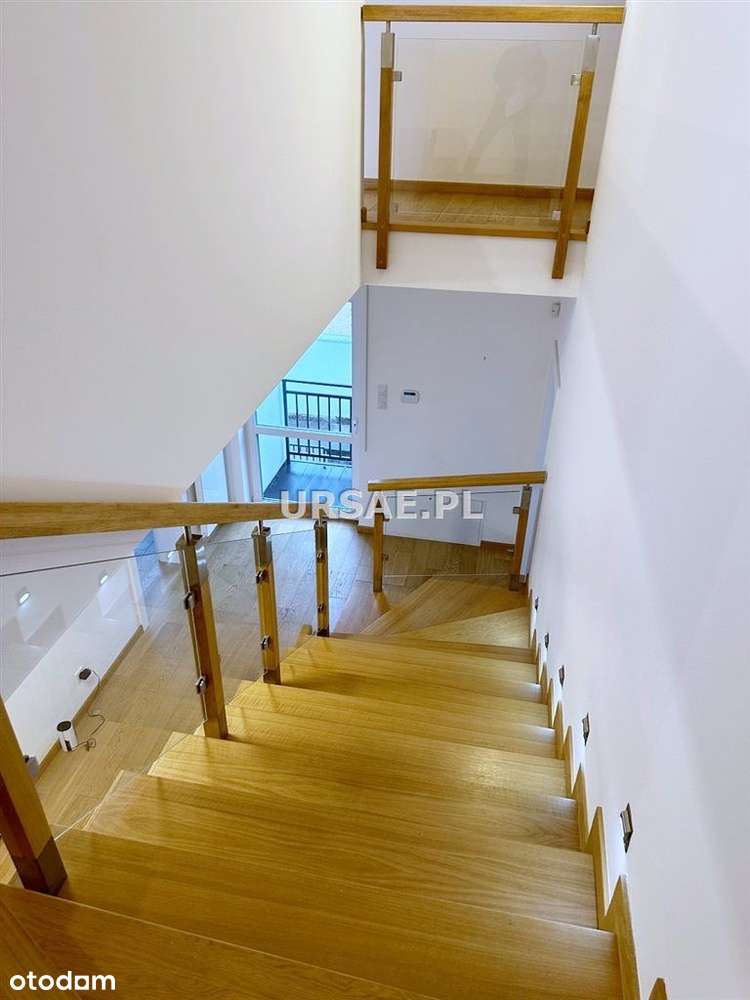 Doskonała lokalizacja 4 sypialnie, 2 łazienki-10