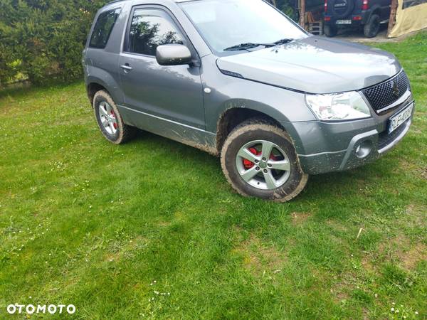 Suzuki Grand Vitara 1.6 - 4