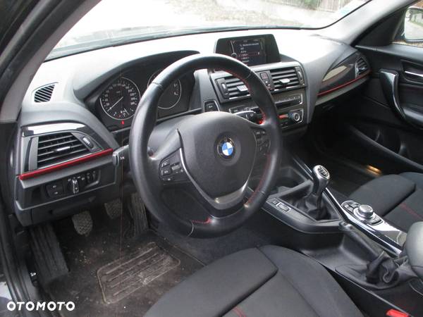 BMW Seria 1 116d EfficientDynamics Sport Line - 14