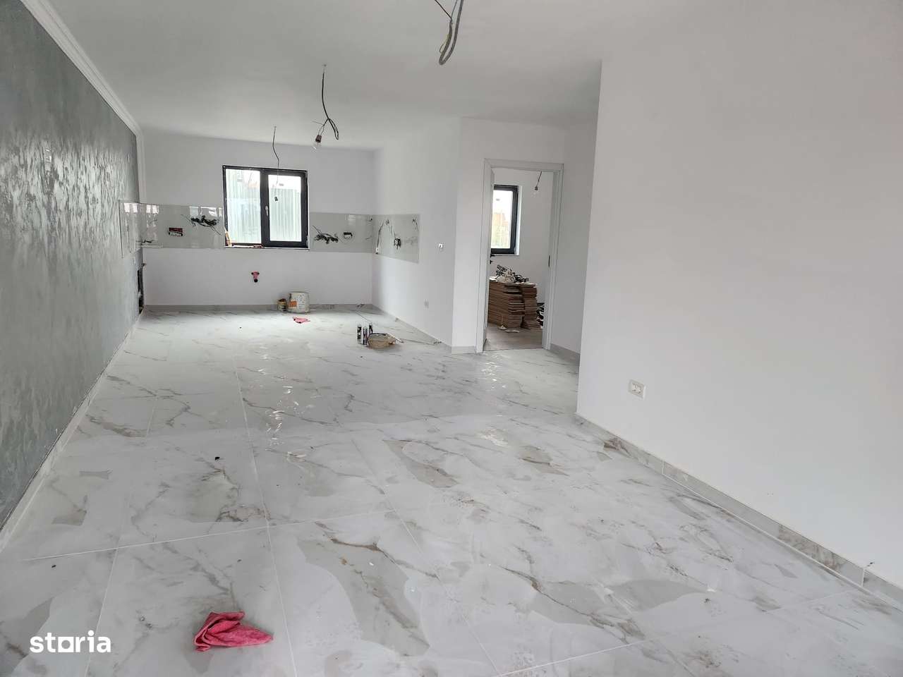 CASA IN MARGINENI CU 3 CAMERE - Imagine principală: 4/14