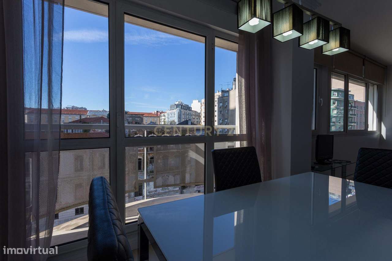 T1 no Saldanha Residence, com Varanda, junto ao Marquês de Pombal e Av - Grande imagem: 4/15