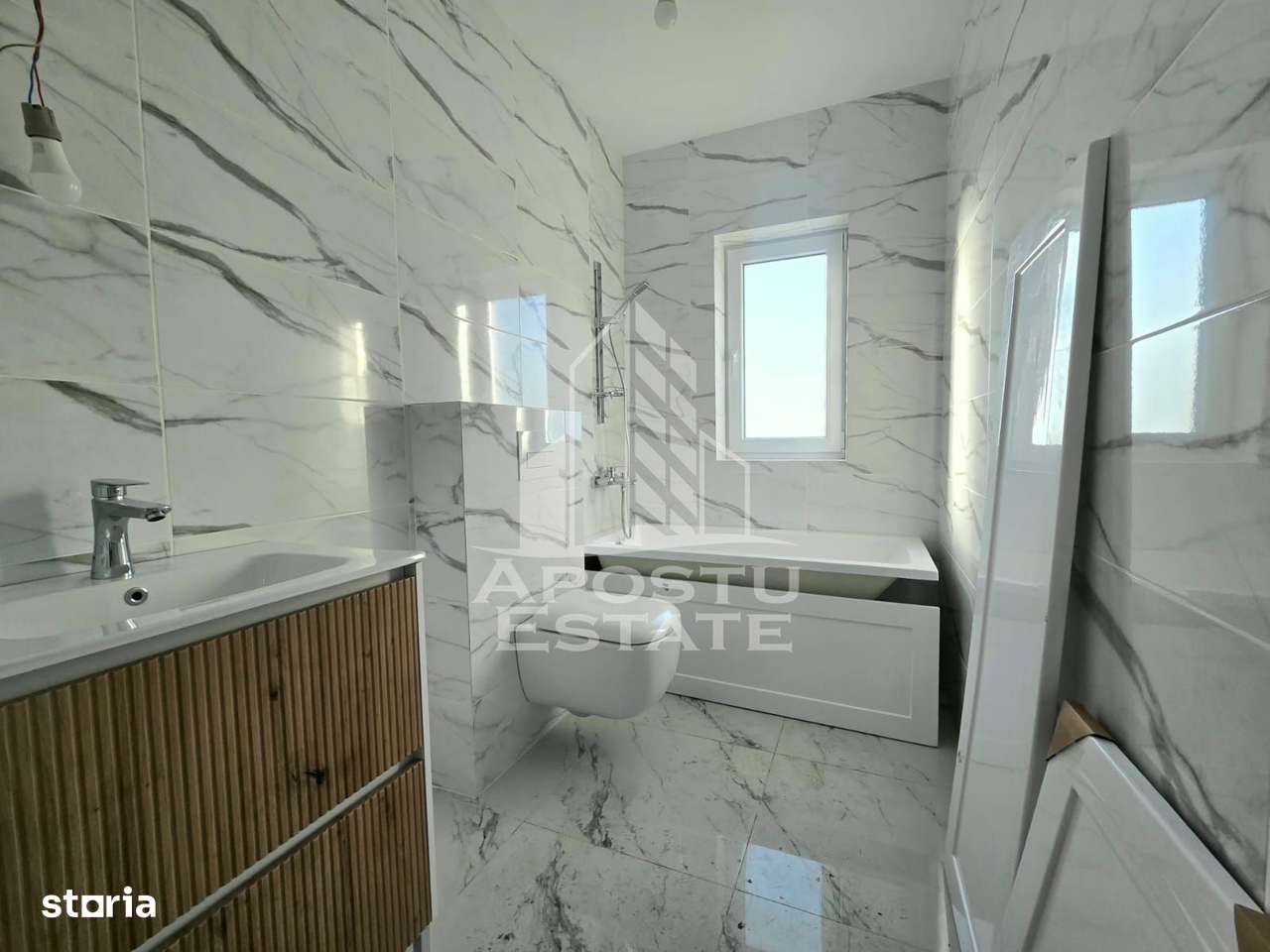 Jumatate de duplex pe parter cu 3 camere si 2 bai, Sag - Imagine principală: 5/10