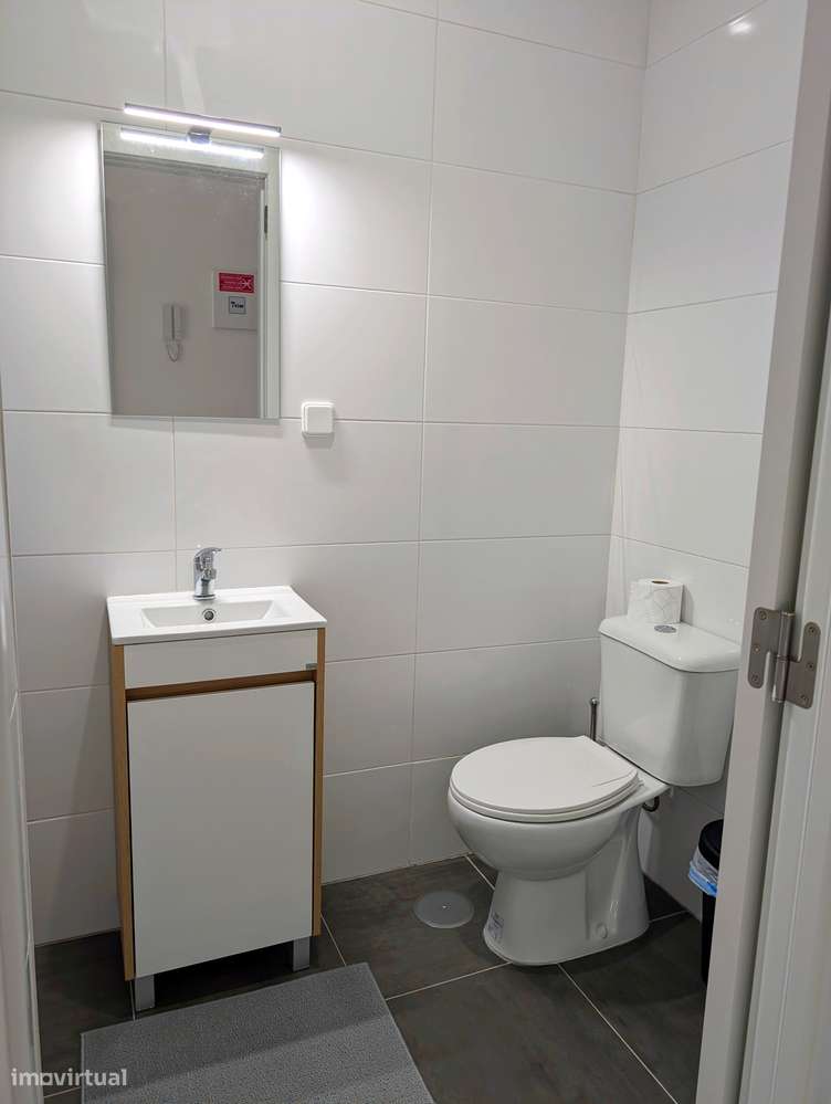 Mensal Cama em Quarto Partilhado  Despesas Incluidas em Cacilhas - Grande imagem: 5/13