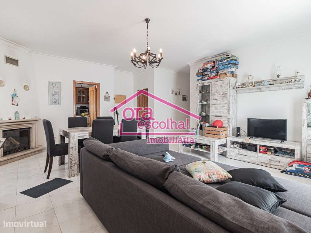 Excelente Apartamento T2 de 2002 com cerca de 85 m2 em Fernão Ferro! - Grande imagem: 4/20