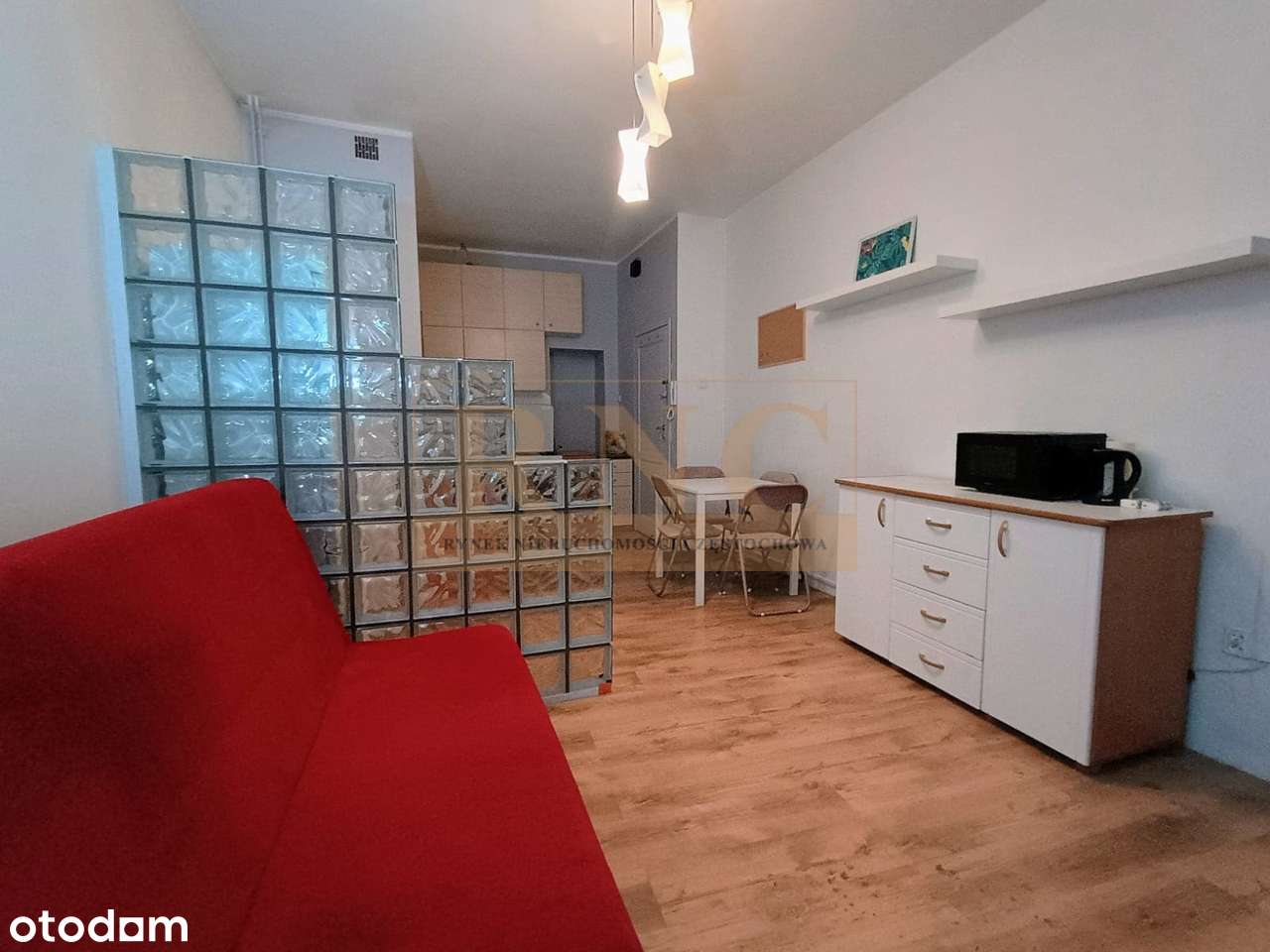 Kawalerka blisko centrum | Do zamieszkania | 1. piętro | Niski czynsz - Pełny obrazek: 2/8