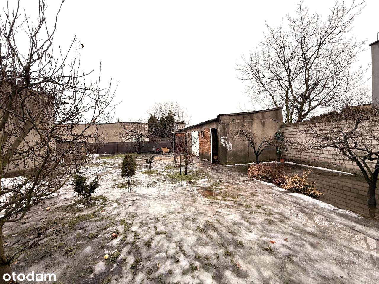 Dom z ogromnym potencjałem w sercu Kłodawy – ul. Wyszyńskiego!-3