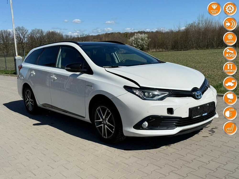 Toyota Auris II Hybrid 135 Selection 2018