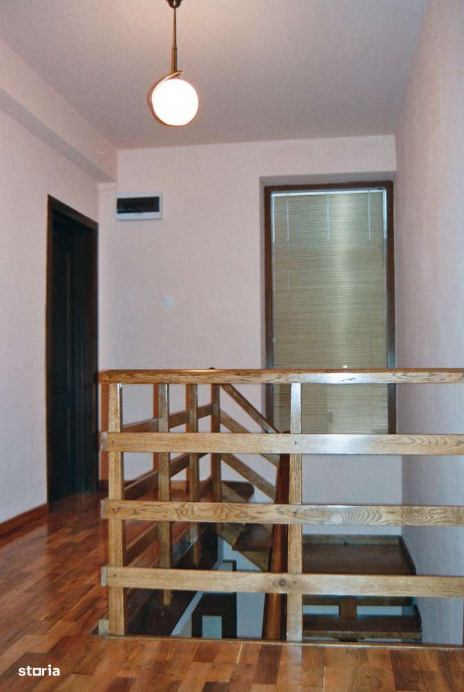 Vilă Pipera – Jolie Ville , P+1 , 204 mp utili, curte 270 mp-8