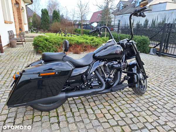 Harley-Davidson Touring Road King - 2