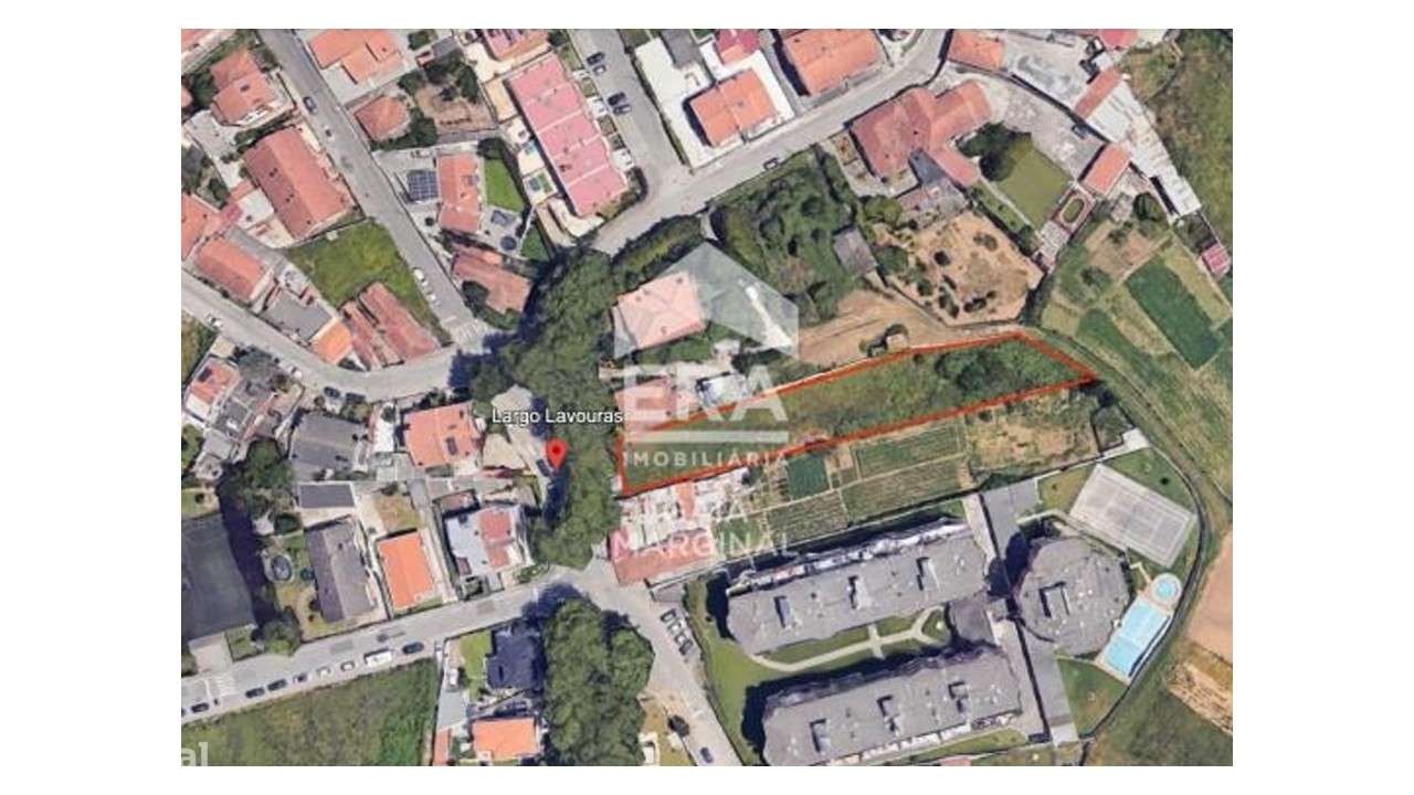 Terreno Francelos grande área-0