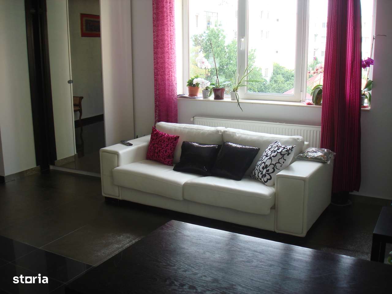 Garsoniera Trivale, bloc nou, mobilata, centrala - Imagine principală: 1/11