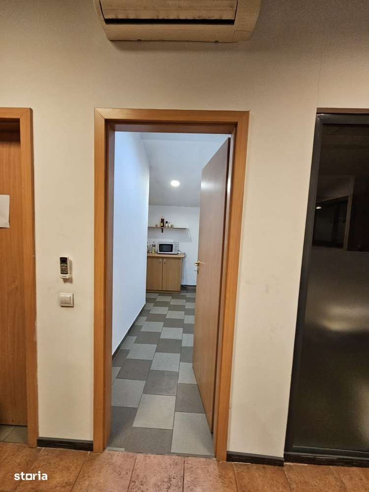 Spatiu birouri etaj 1 + hala industriala de inchiriat sos. Chitilei - Imagine principală: 5/18